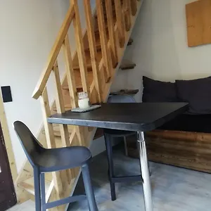 https://studio-en-duplex-renove.hotels-rhonealpes.com
